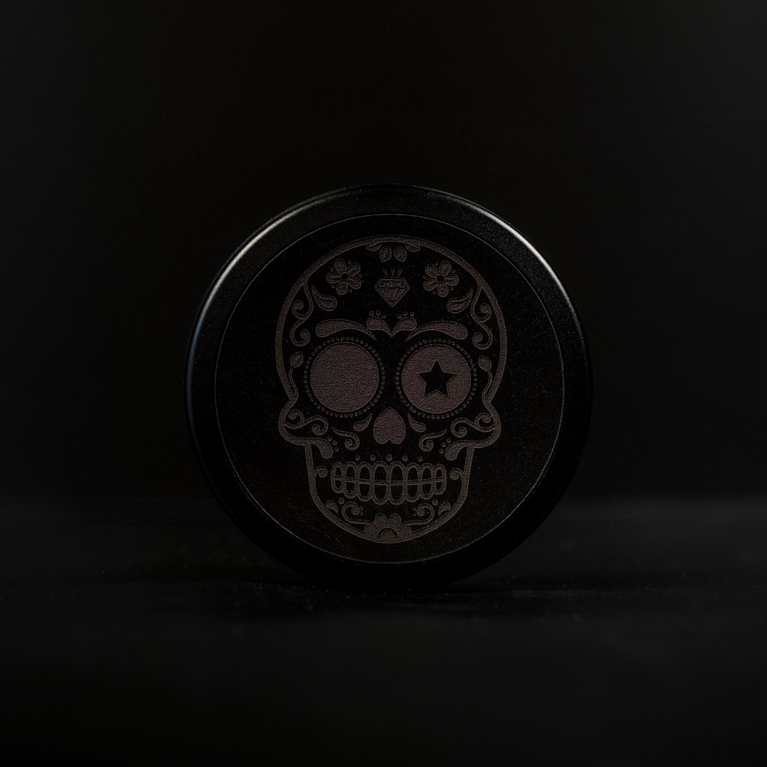 Icetool Tri Can Leatherface Sugar Skull snus can with a divider